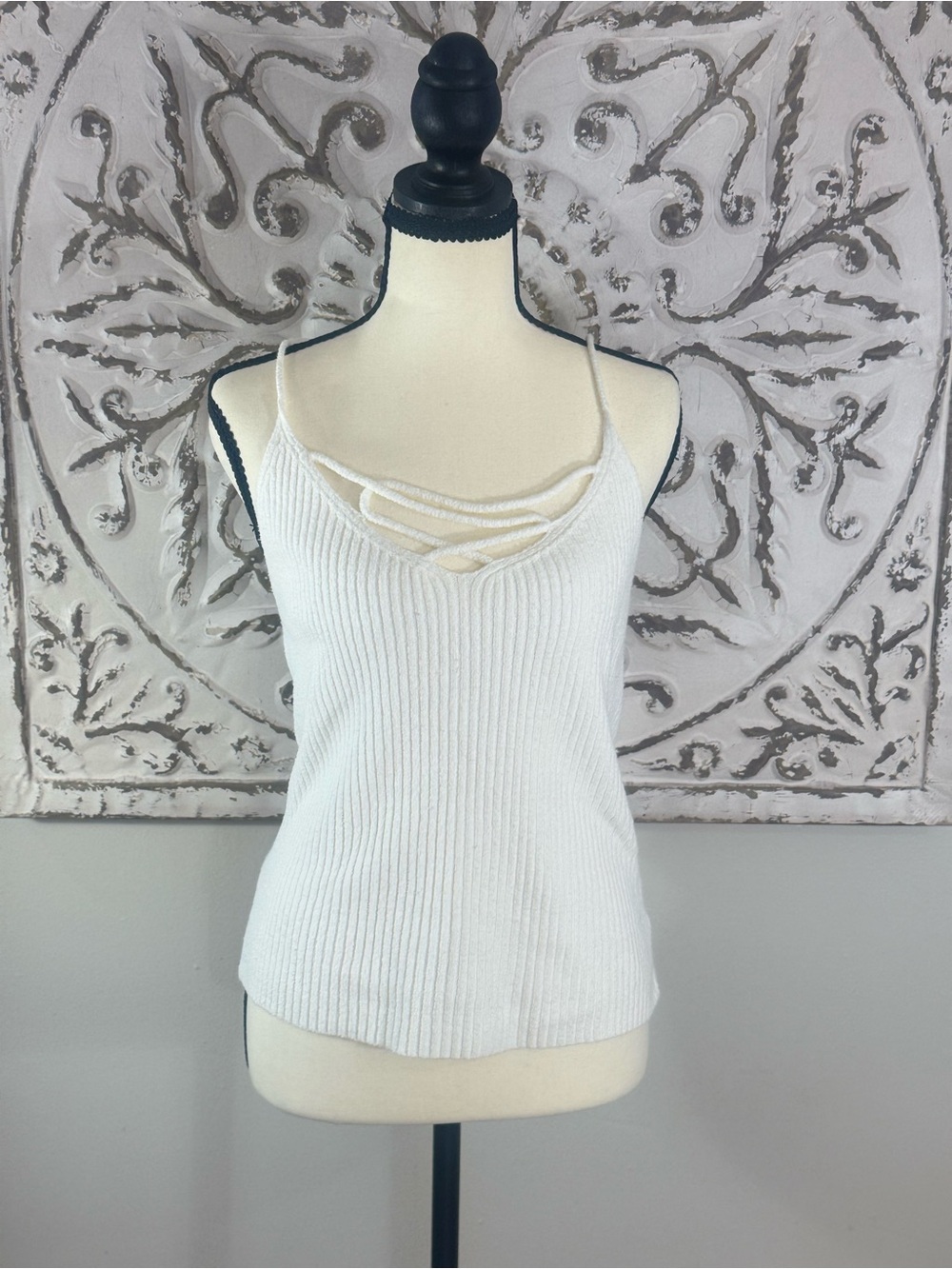 American Eagle Outfitters Cream Ribbed Sweater Knit Cami Tank – XL Worn Once
